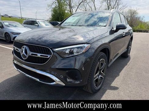 New 2026 Mercedes-Benz GLC 300 4MATIC image 2