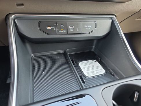 New 2026 Kia Carnival SX FWD image 12