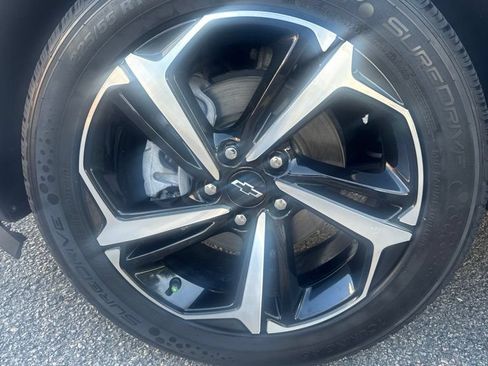 Used 2021 Chevrolet TrailBlazer RS w/ Convenience Package FWD image 32