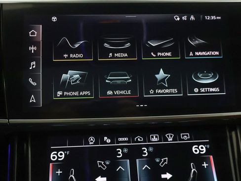 Used 2023 Audi A8 L 3.0T image 57