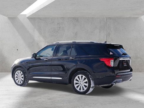 Certified 2023 Ford Explorer Limited w/ Limited Technology Package image 4