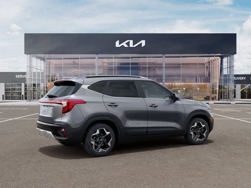New 2026 Kia Seltos EX FWD image 6