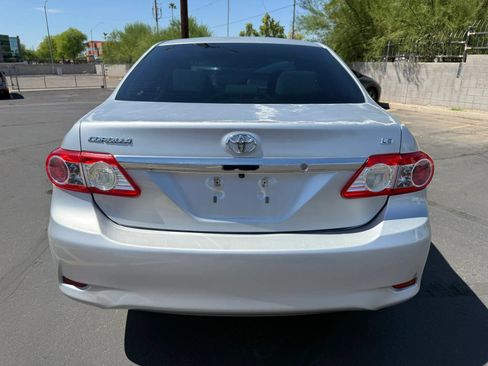 Used 2012 Toyota Corolla LE FWD image 6