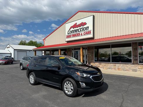 Used 2020 Chevrolet Equinox LS w/ LS Convenience Package image 2