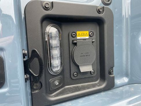 New 2025 Ford Maverick XLT w/ Equipment Group 301A image 18