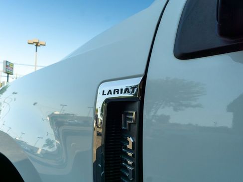Used 2021 Ford F250 Lariat w/ Chrome Package image 2