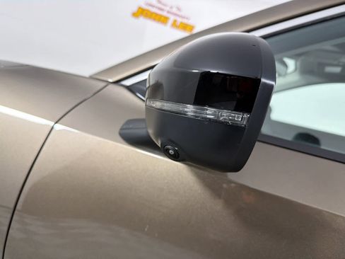 New 2026 Nissan Kicks SR w/ SR Premium Package image 12