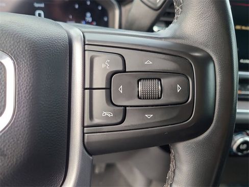 Used 2024 GMC Sierra 1500 SLT image 28