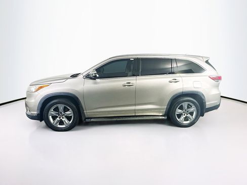 Used 2016 Toyota Highlander Limited Platinum image 4