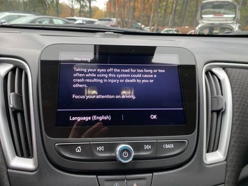 Used 2025 Chevrolet Malibu LT image 25