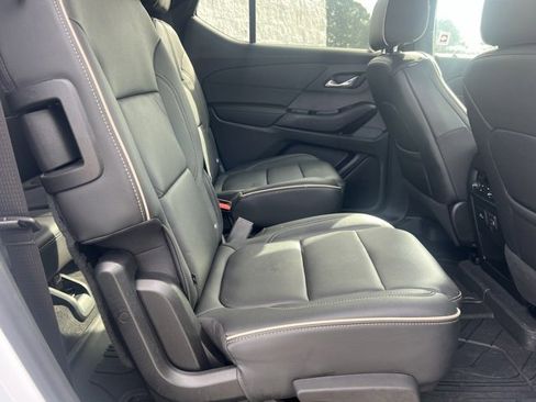 Used 2024 Chevrolet Traverse Premier w/ Redline Edition image 7