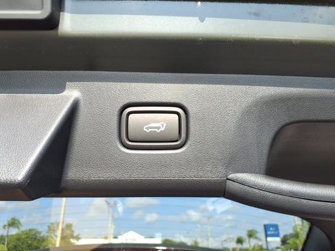 Used 2025 Hyundai Tucson SEL image 40