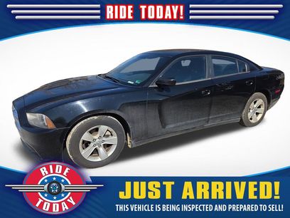 Used 2013 Dodge Charger SE w/ Connectivity Group