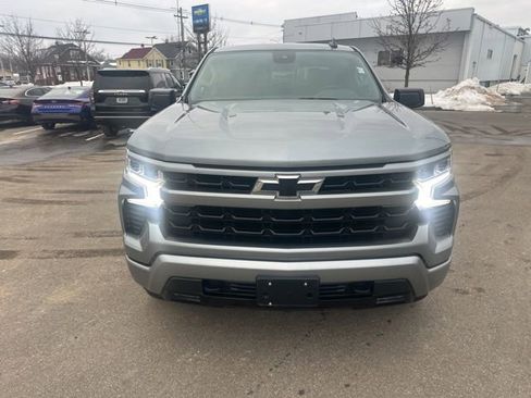 Used 2023 Chevrolet Silverado 1500 RST image 11