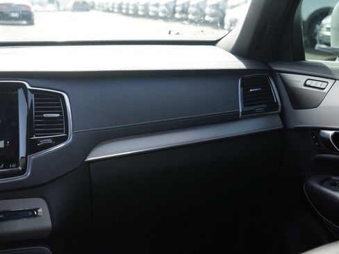 Used 2019 Volvo XC90 T6 R-Design w/ Advanced Package image 23