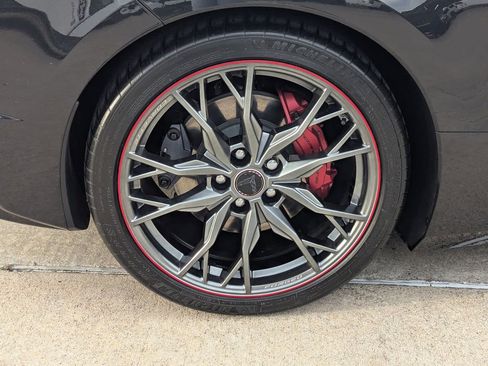 Certified 2023 Chevrolet Corvette Stingray Premium Conv RWD image 3