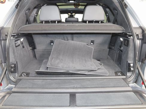 Used 2023 BMW X7 M60i w/ Executive Package image 66