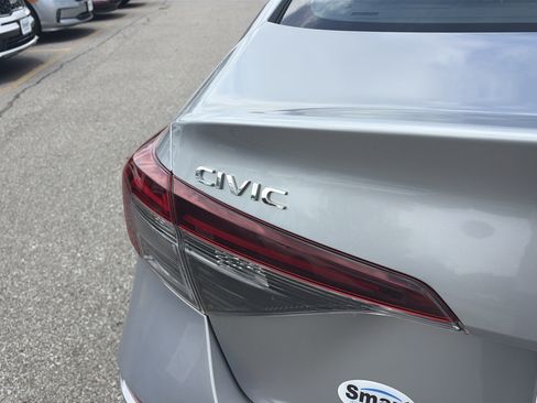 Certified 2025 Honda Civic Sport image 12