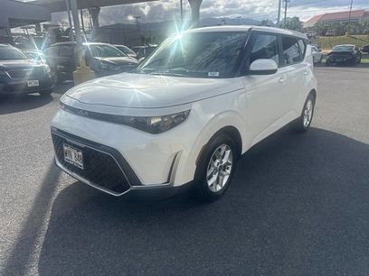 Certified 2023 Kia Soul LX w/ Option Group 015