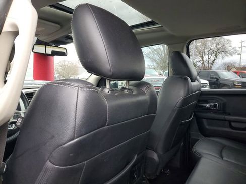 Used 2015 RAM 1500 Laramie w/ Convenience Group AWD/4WD image 8