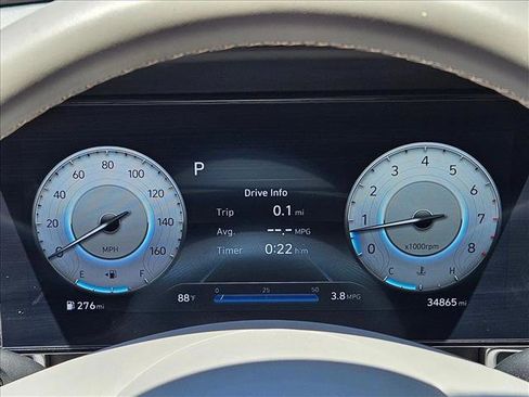 Used 2023 Hyundai Elantra SEL w/ Convenience Package FWD image 11