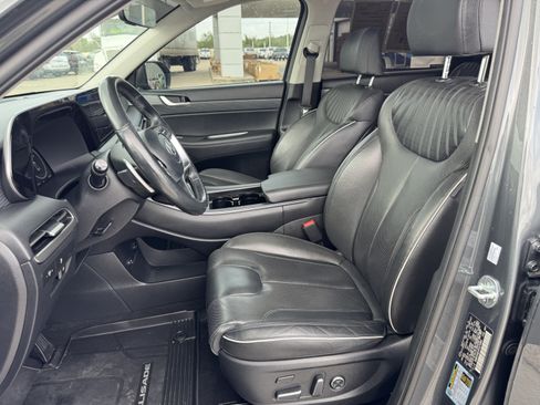 Used 2023 Hyundai Palisade Limited FWD image 28
