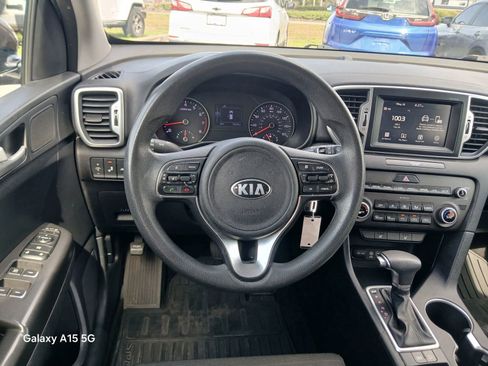 Used 2018 Kia Sportage LX w/ LX Technology Package FWD image 25