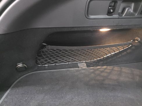 Used 2024 Mercedes-Benz GLC 300 4MATIC image 19