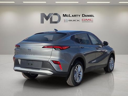 New 2026 Buick Envista Preferred w/ Advanced Safety Package image 5