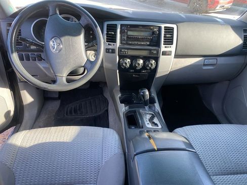 Used 2007 Toyota 4Runner SR5 RWD image 9