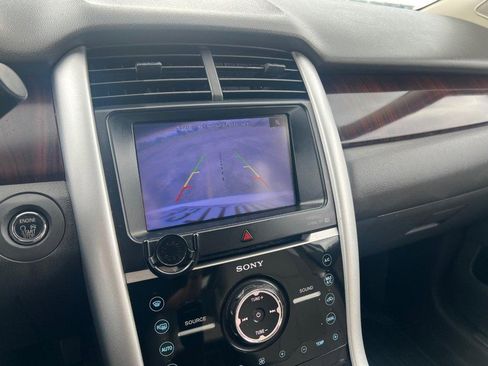 Used 2013 Ford Edge Limited w/ Driver Entry Pkg image 13
