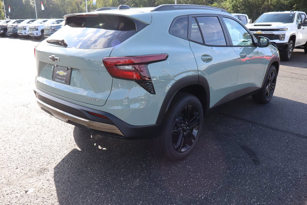 New 2026 Chevrolet Trax ACTIV w/ Sunroof Package FWD image 28