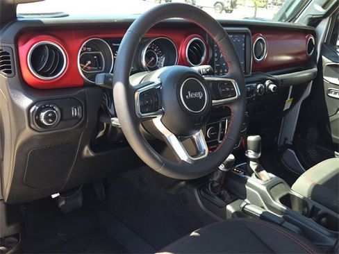 Used 2023 Jeep Gladiator Rubicon w/ Trailer Tow Package image 16