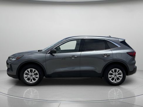 Used 2024 Ford Escape Active AWD/4WD image 5