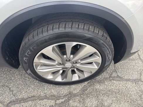 Used 2019 Buick Encore Preferred w/ Safety Package image 10