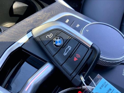 Used 2024 BMW 330i Sedan image 14