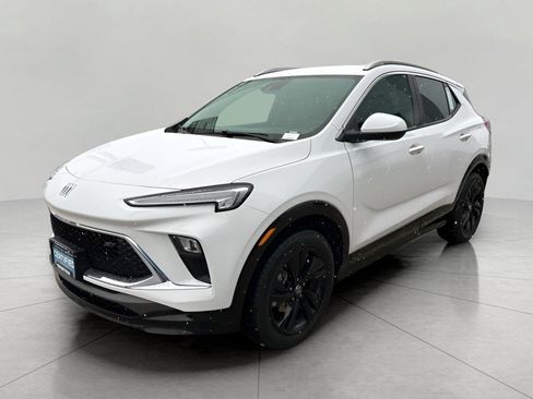 Certified 2024 Buick Encore GX Sport Touring image 7