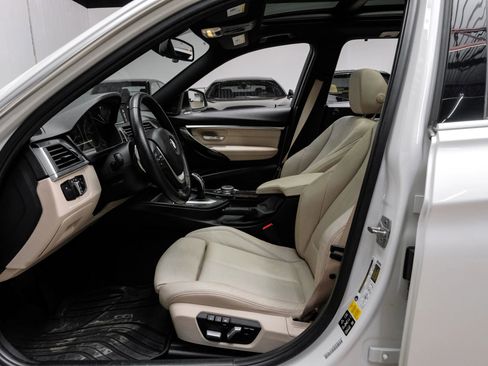 Used 2016 BMW 328d xDrive 328d xDrive Sport Wagon 4D image 4