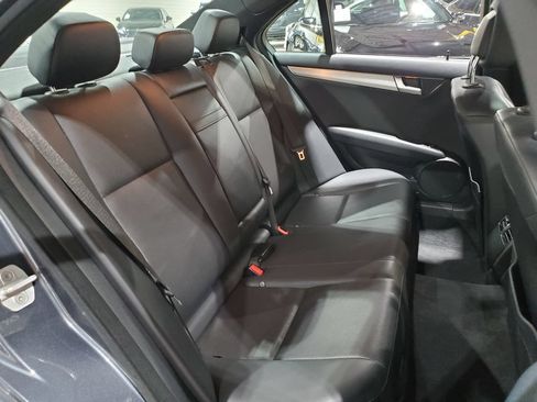 Used 2014 Mercedes-Benz C 300 4MATIC Sedan image 20