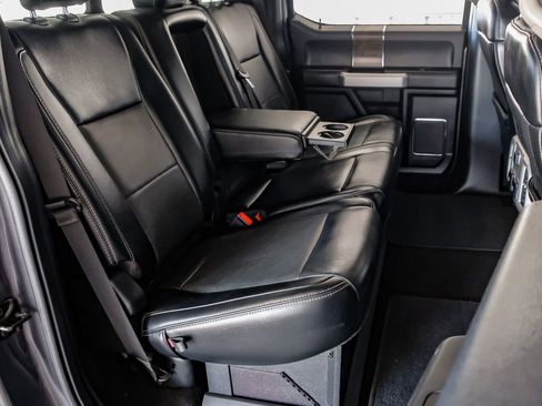 Used 2019 Ford F350 Lariat w/ Chrome Package image 32