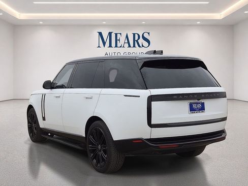 Used 2024 Land Rover Range Rover Long Wheelbase Autobiography AWD/4WD image 3
