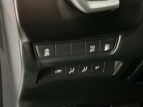 Used 2025 MAZDA CX-50 AWD 2.5 Hybrid w/ Premium Pkg image 17