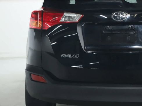 Used 2014 Toyota RAV4 XLE AWD/4WD image 43