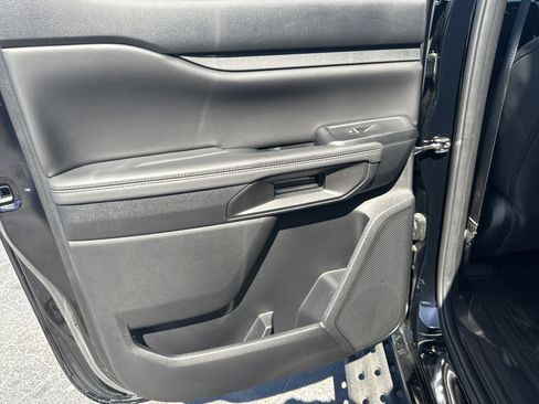 Certified 2025 Ford Ranger Raptor AWD/4WD image 24