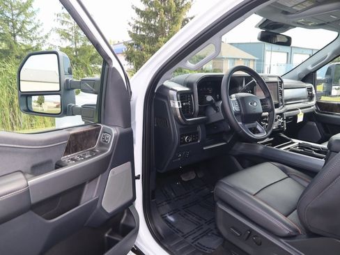 Used 2025 Ford F450 Lariat image 69