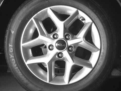 Used 2025 Kia Soul LX w/ LX Technology Package FWD image 18