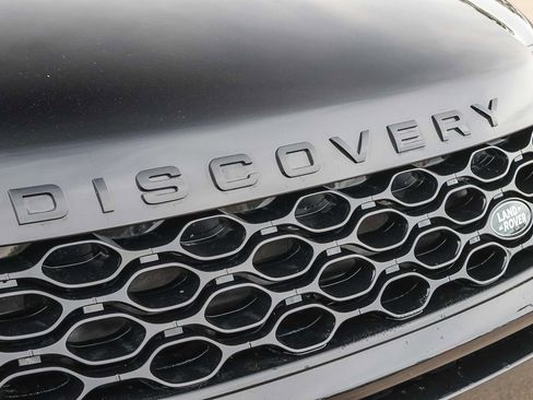 Used 2024 Land Rover Discovery Sport Dynamic SE image 16