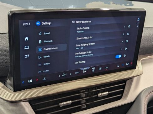 New 2026 Ford Explorer Active image 28