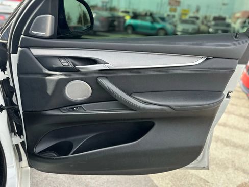 Used 2015 BMW X6 xDrive50i image 24