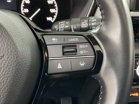 Used 2025 Honda CR-V EX-L image 11